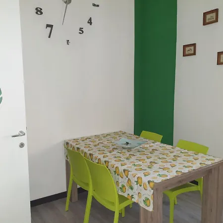 House Leomar Di Maria Holiday home *