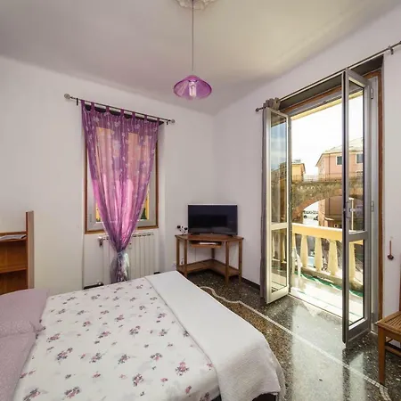 Holiday home House Leomar Di Maria