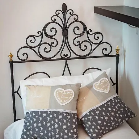 House Leomar Di Maria 热那亚