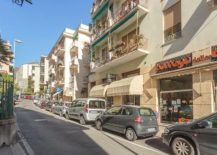 House Leomar Di Maria Feriehus Genova