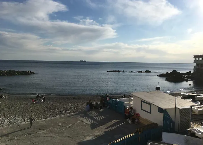 Semesterbostad House Leomar Di Maria Genua